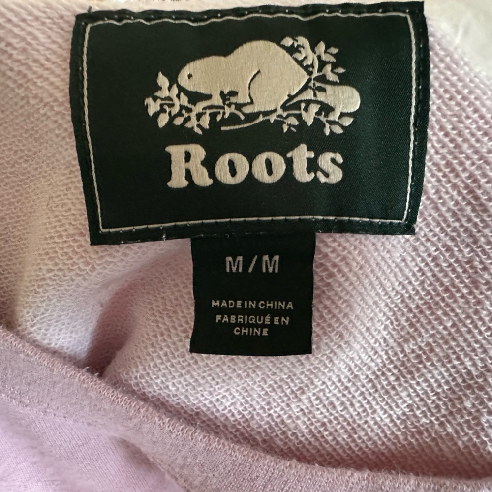 Roots Pink Sweater medium - Picture 2 of 3